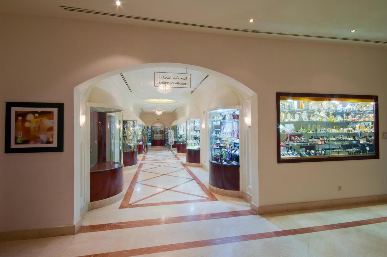 Hotel Holiday Al Salam, An Ihg 4*